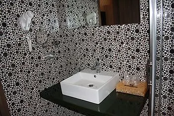 Igiban Hotel Milan 3*,