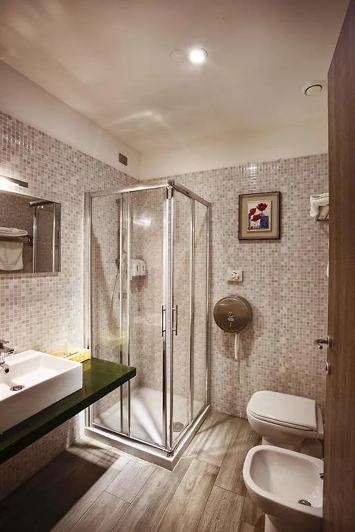 ***  Igiban Hotel Milan Italy