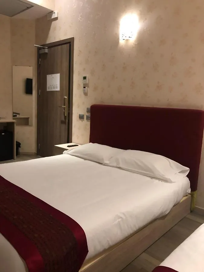 Igiban Hotel Milan 3*,  Italy